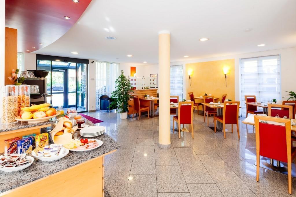 Hotel Graf Lehndorff Zur Messe Мюнхен Экстерьер фото